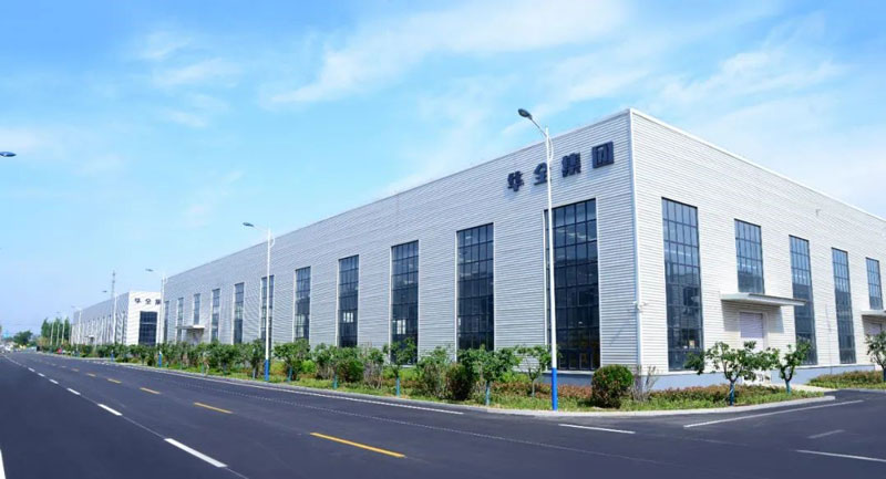華全集團位于濰坊經濟開發區，專業生產發電機組